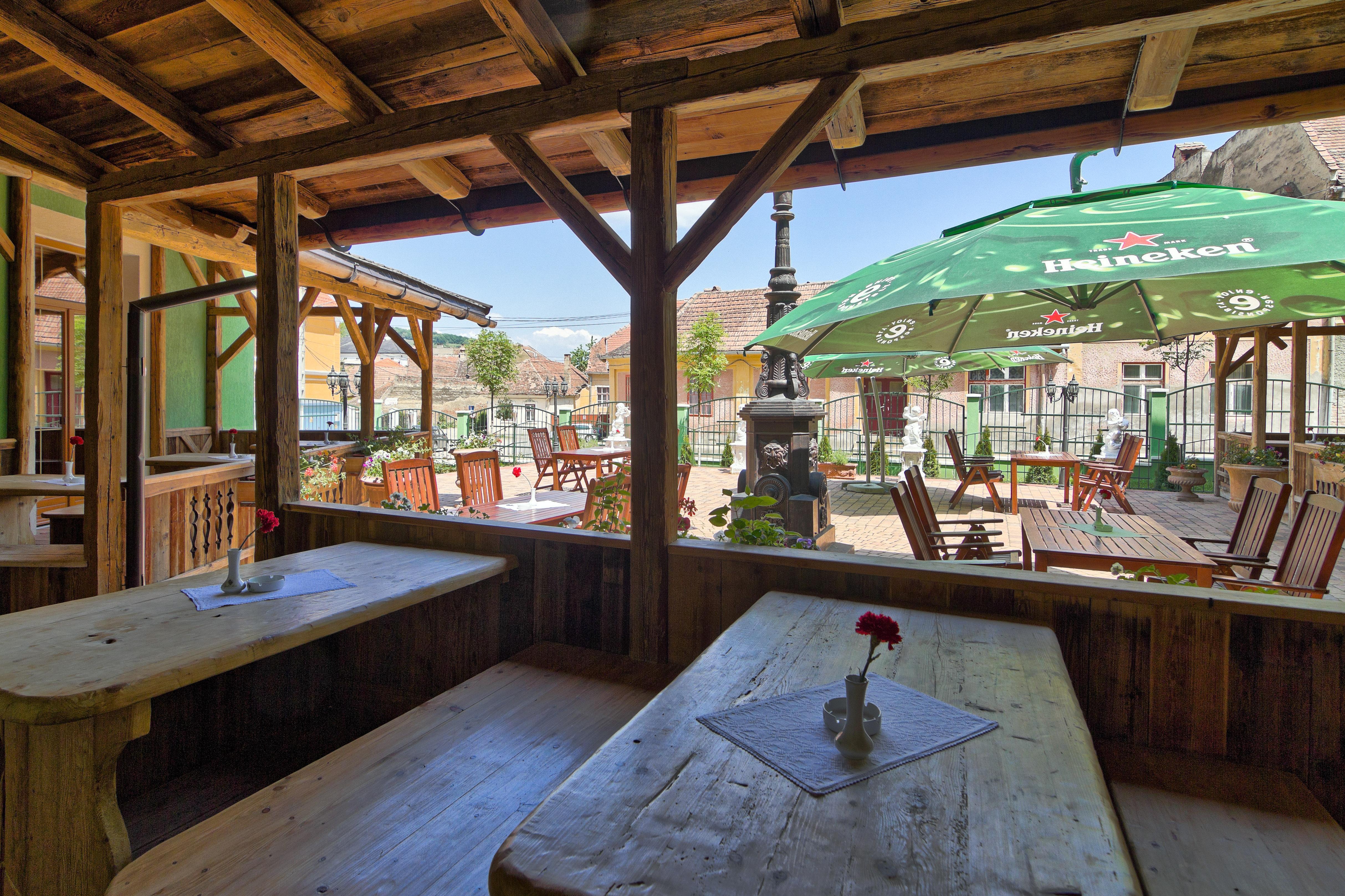 Mercure Sighisoara Binderbubi Hotel & Spa Exteriör bild