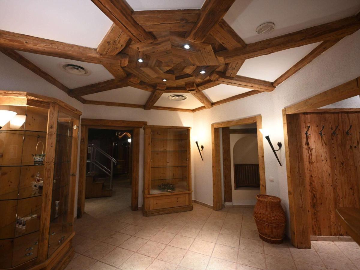 Mercure Sighisoara Binderbubi Hotel & Spa Exteriör bild